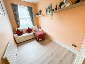 Photo 8- click for photo gallery